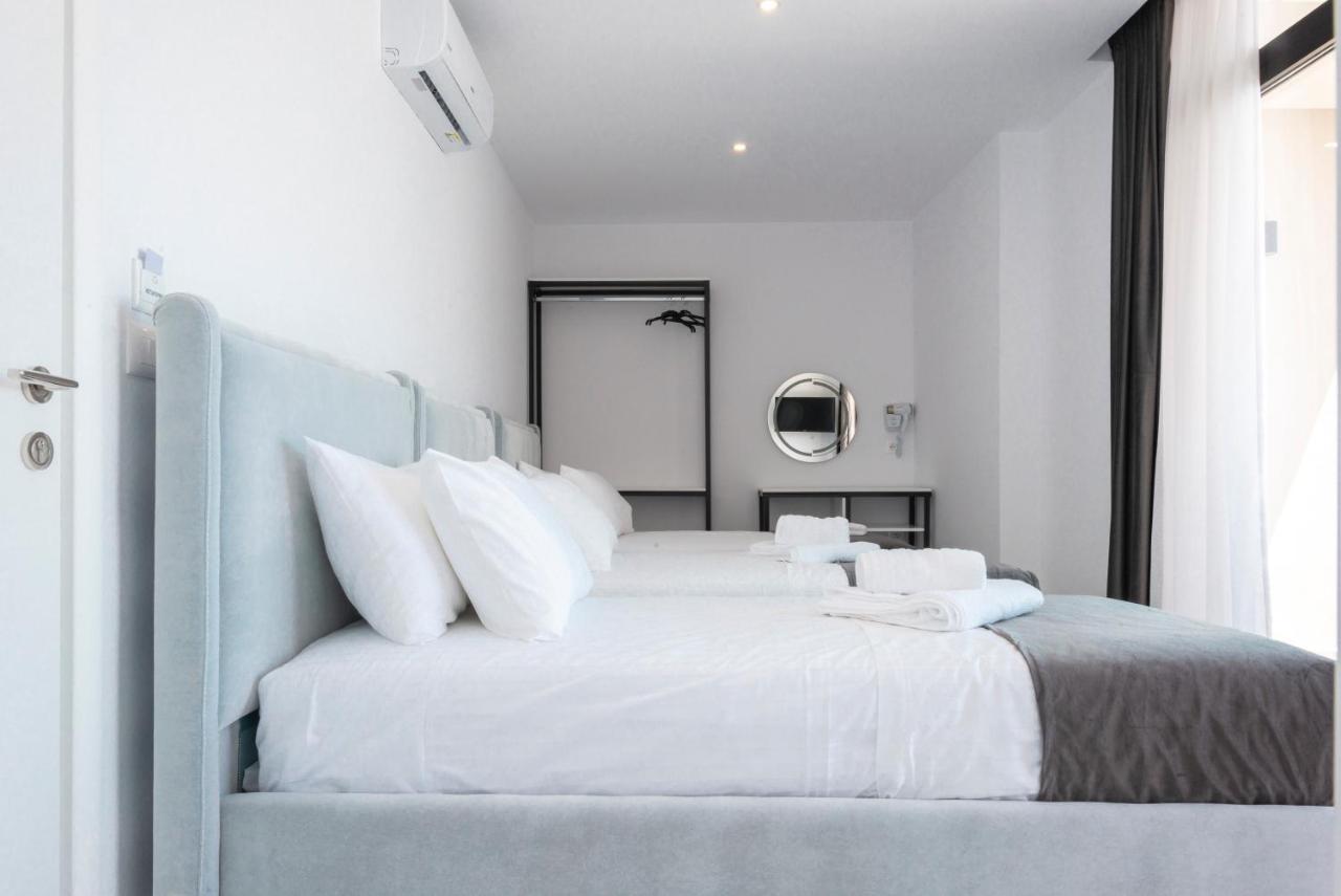 Wait 'N Sea Hotel Himare Ngoại thất bức ảnh