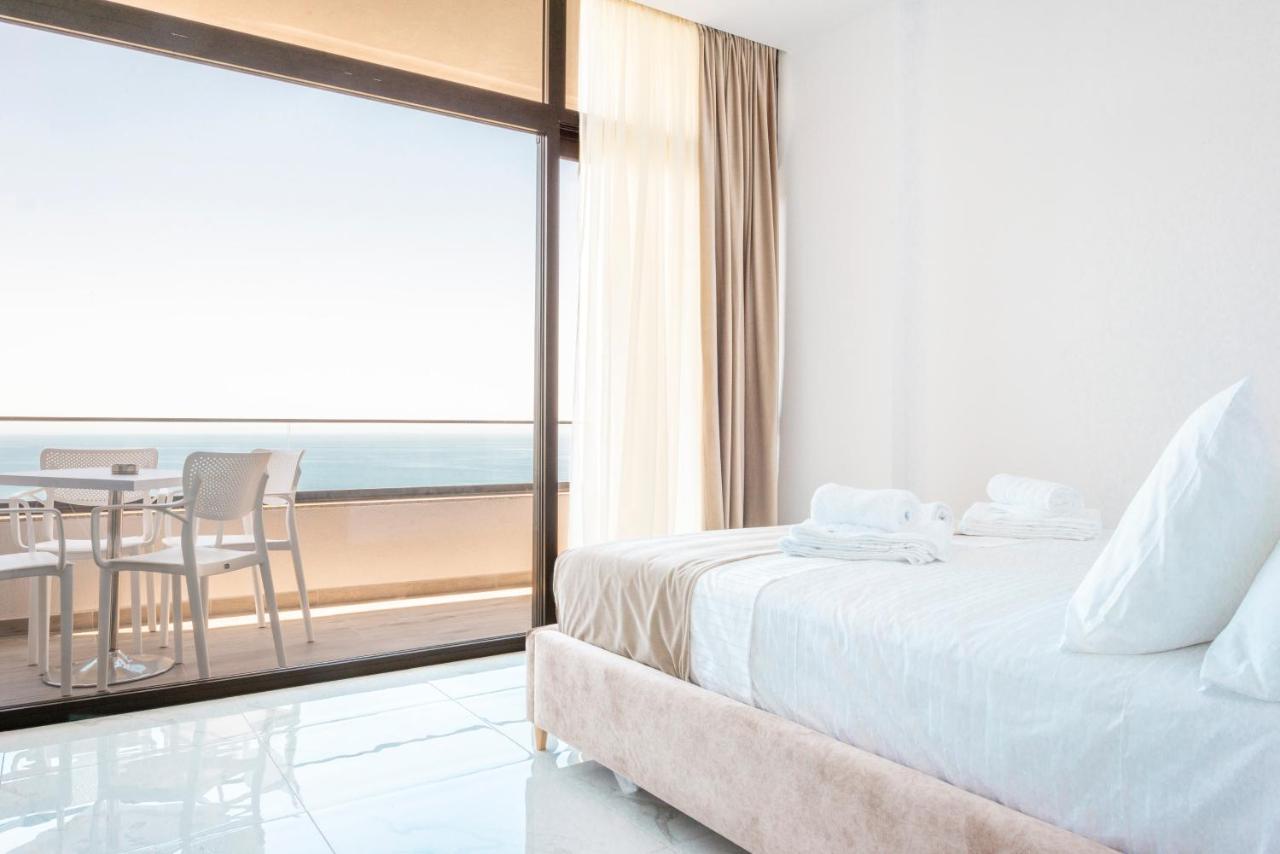 Wait 'N Sea Hotel Himare Ngoại thất bức ảnh