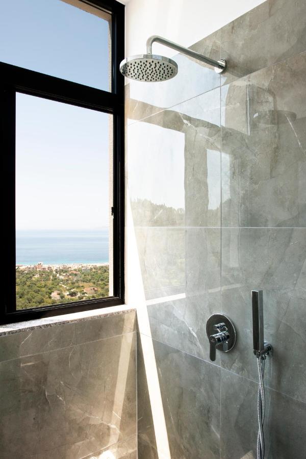 Wait 'N Sea Hotel Himare Ngoại thất bức ảnh