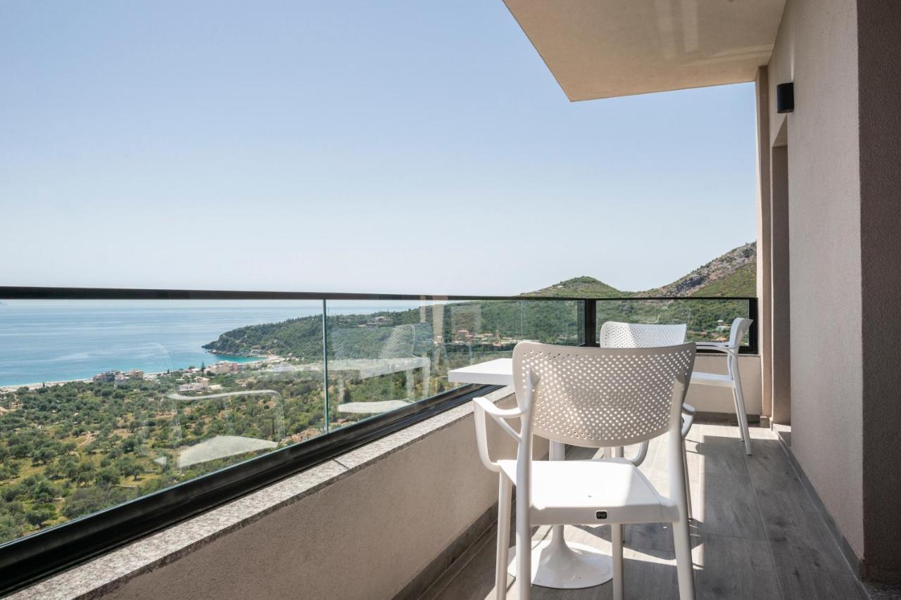 Wait 'N Sea Hotel Himare Ngoại thất bức ảnh