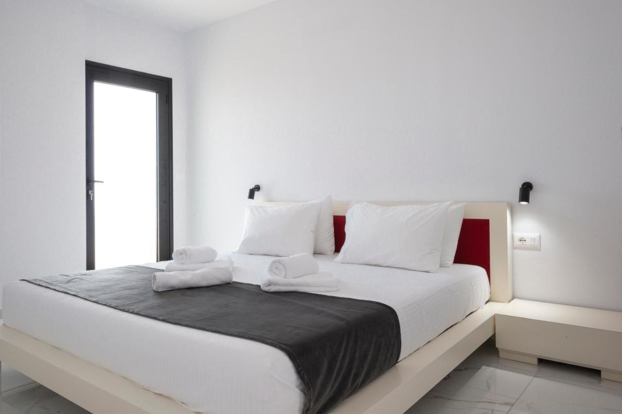 Wait 'N Sea Hotel Himare Ngoại thất bức ảnh