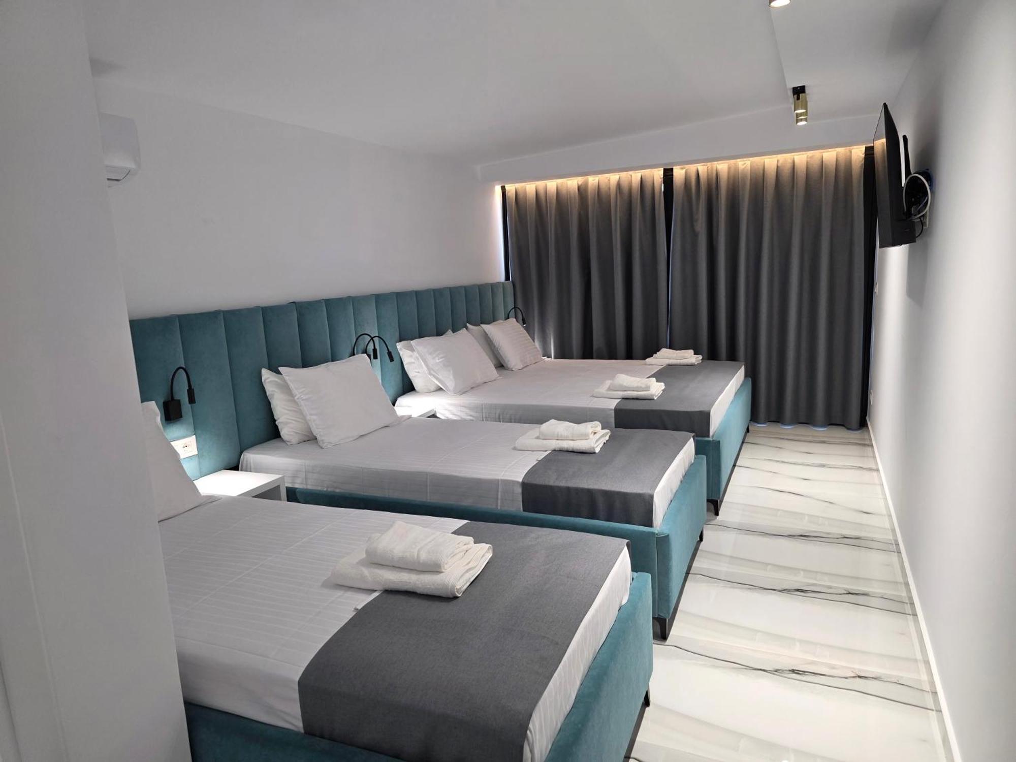 Wait 'N Sea Hotel Himare Ngoại thất bức ảnh